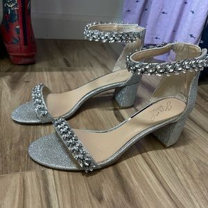 jewel badgley mischka bronwen glitter heels